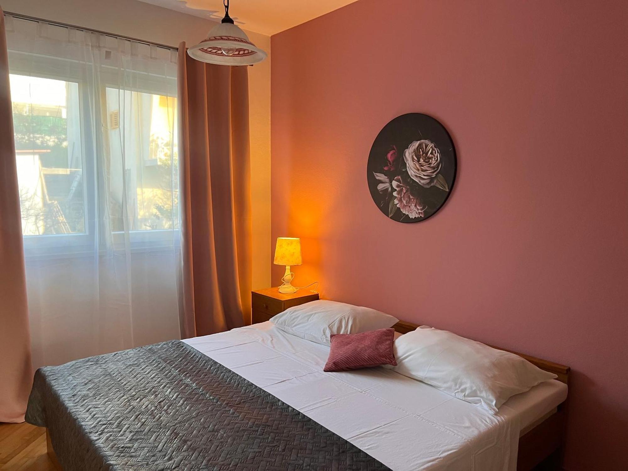 Apartments Villa Mirella 20 M From The Sea - Free Parking Trogir Exterior photo
